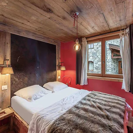 A 1300 Pour 8 Pers, Au Pied Des Pistes Avec Sauna - Fr-1-568-54 Courchevel